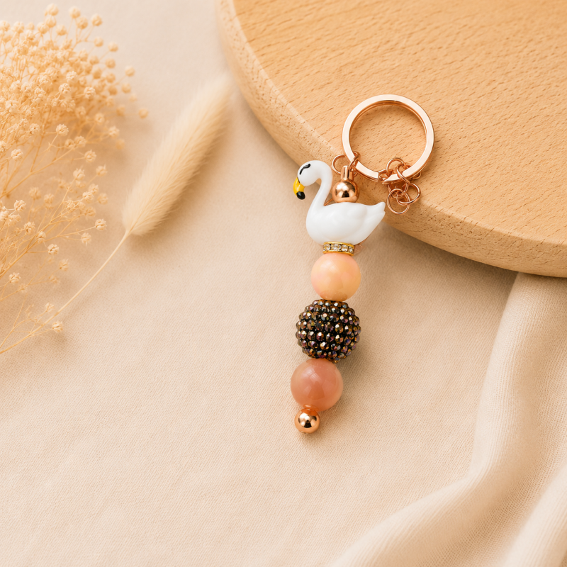Luxe sleutelhanger met naam ‘Elegant Swan’