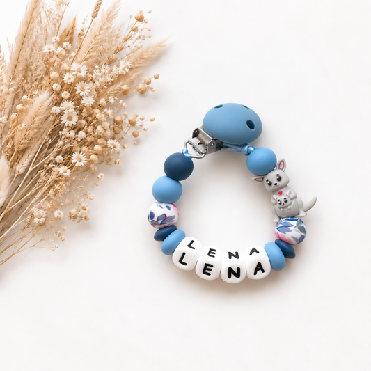 Blauw speenkoord met naam en kangoeroe met jong