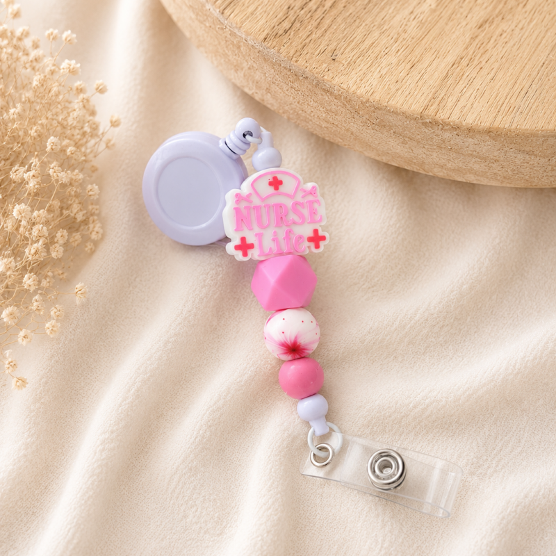 Uittrekbare Badgehouder “Nurse Life” Roze