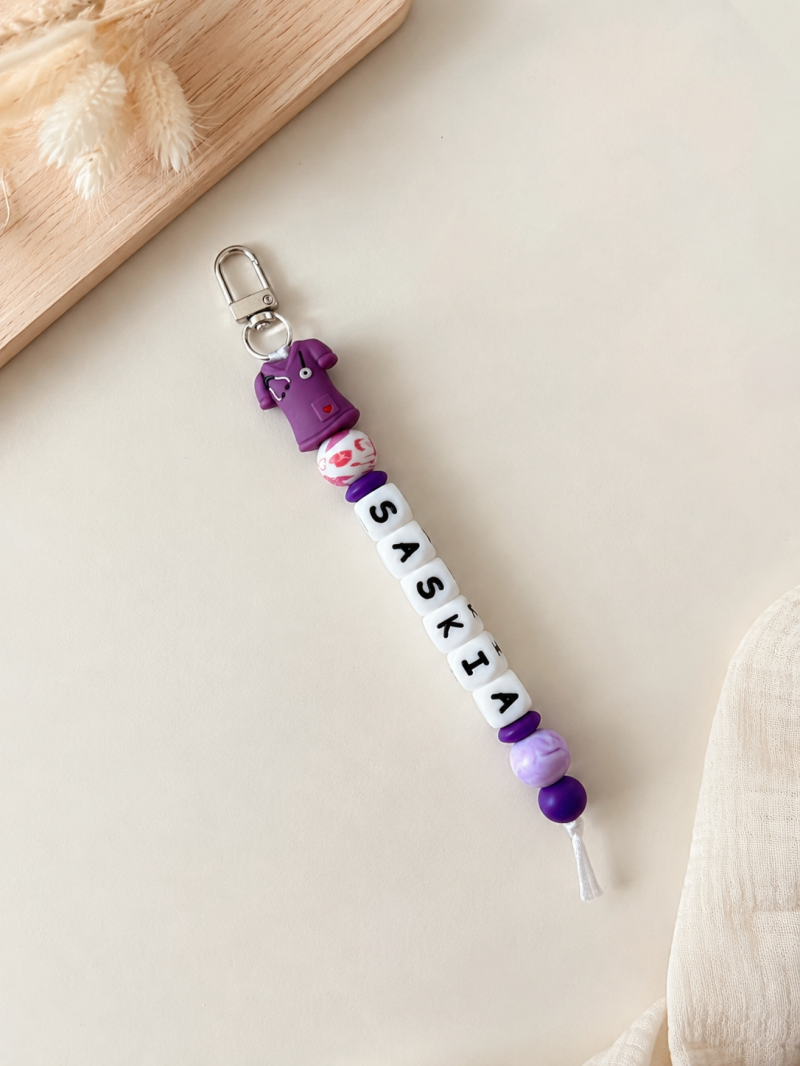 Sleutelhanger met naam ‘Care Shirt’